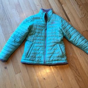 Reversible girls north face jacket.  Perfect condi
